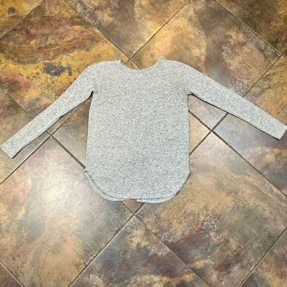 Aerie Just Add Leggings Gray Long Sleeve Open Back Sweater XS - Picture 3 of 12